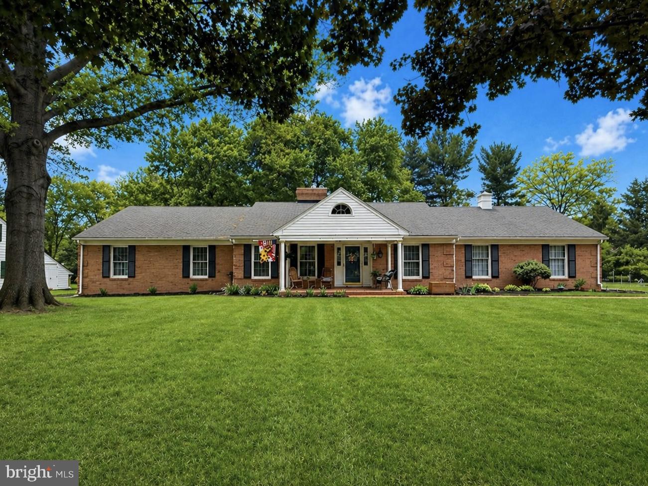 SPRING VALLEY - Residential