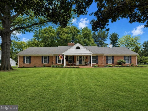 Homes For Sale - 19811 Spring Creek Road<br/> HAGERSTOWN, MD 21742
