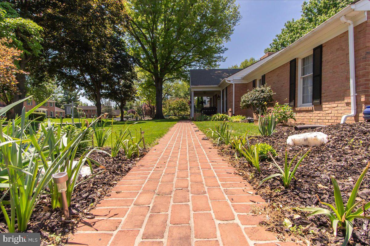 SPRING VALLEY - Residential