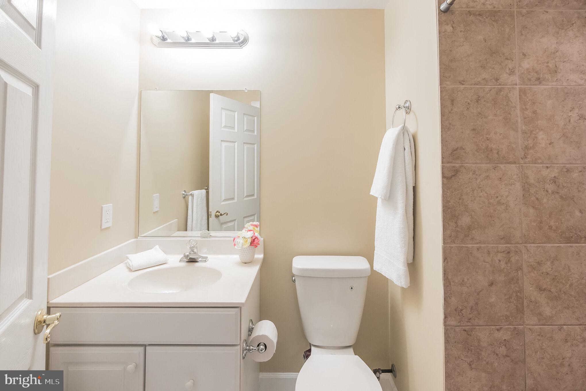 WILLOWS OF POTOMAC - Residential