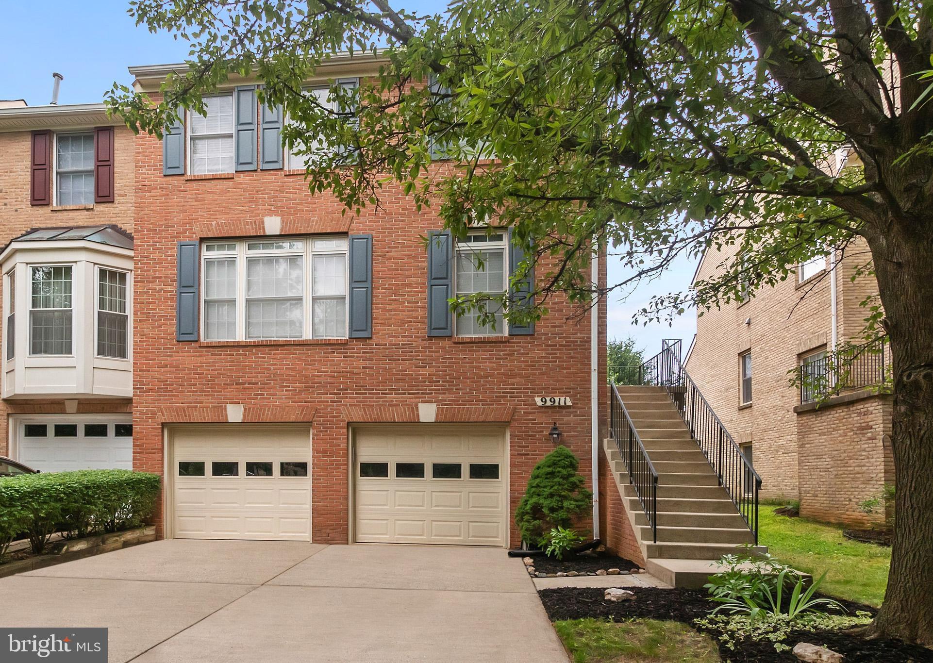 WILLOWS OF POTOMAC - Residential