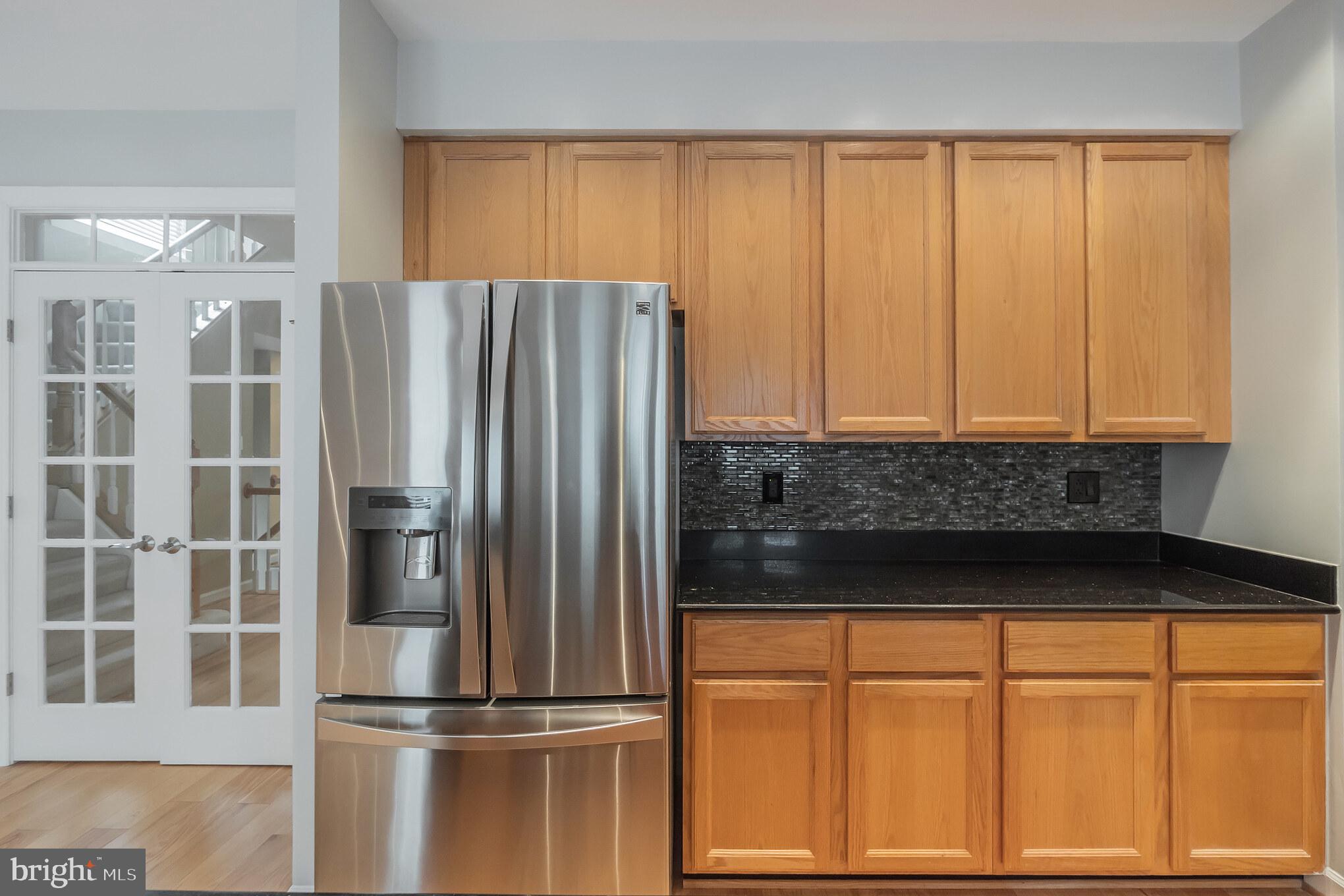 WILLOWS OF POTOMAC - Residential