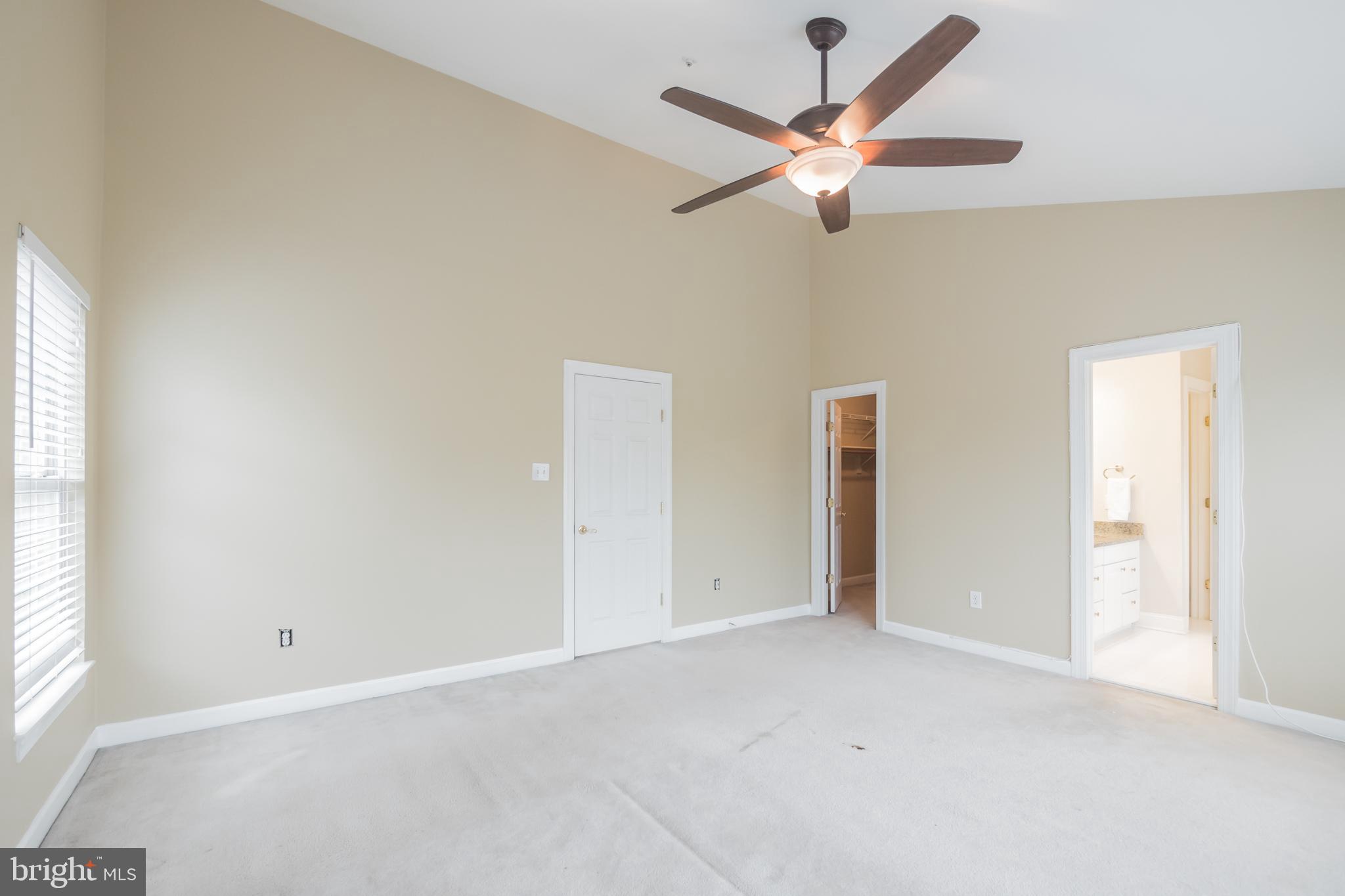 WILLOWS OF POTOMAC - Residential