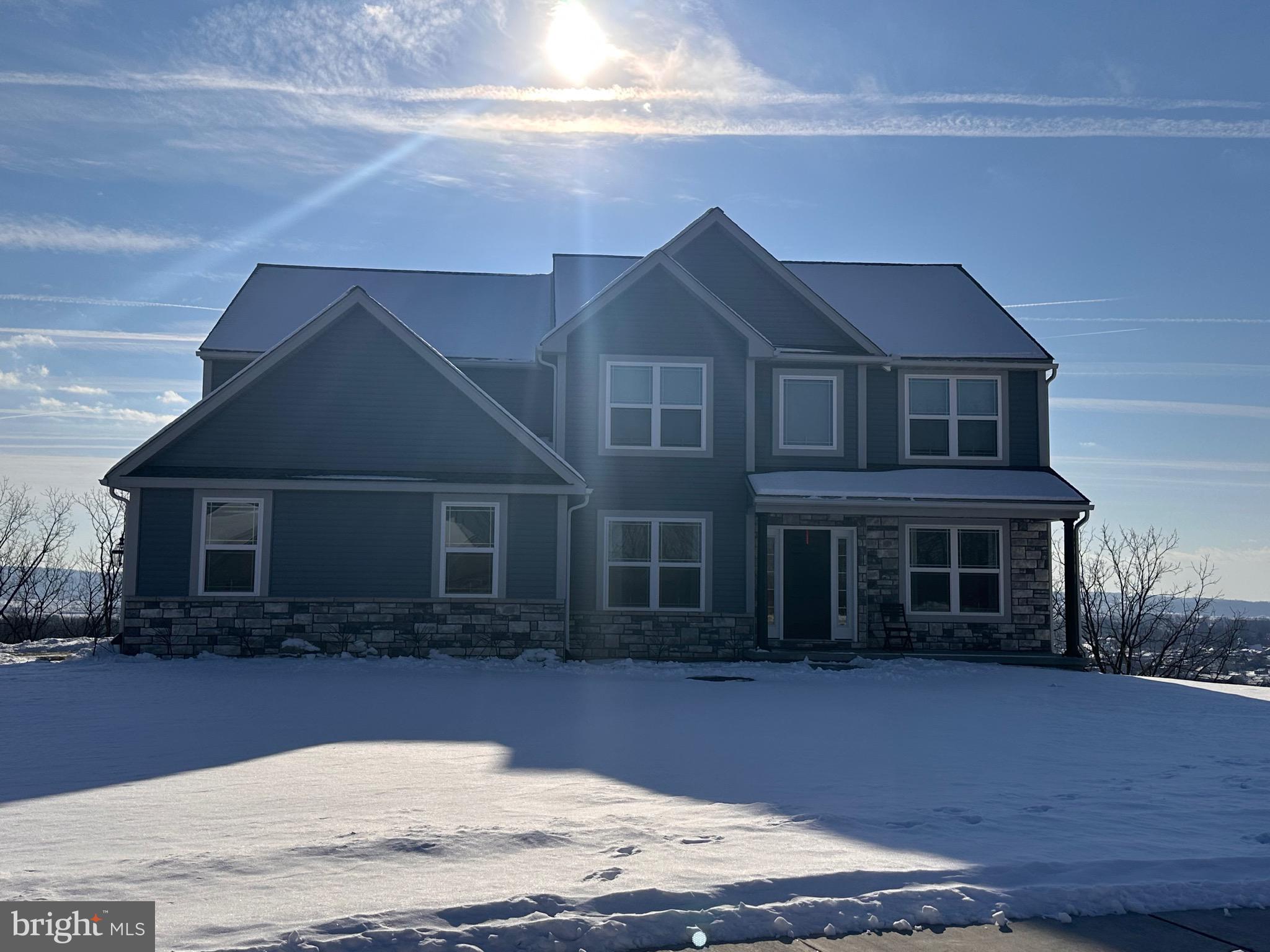 HILL TOP ESTATES - Residential