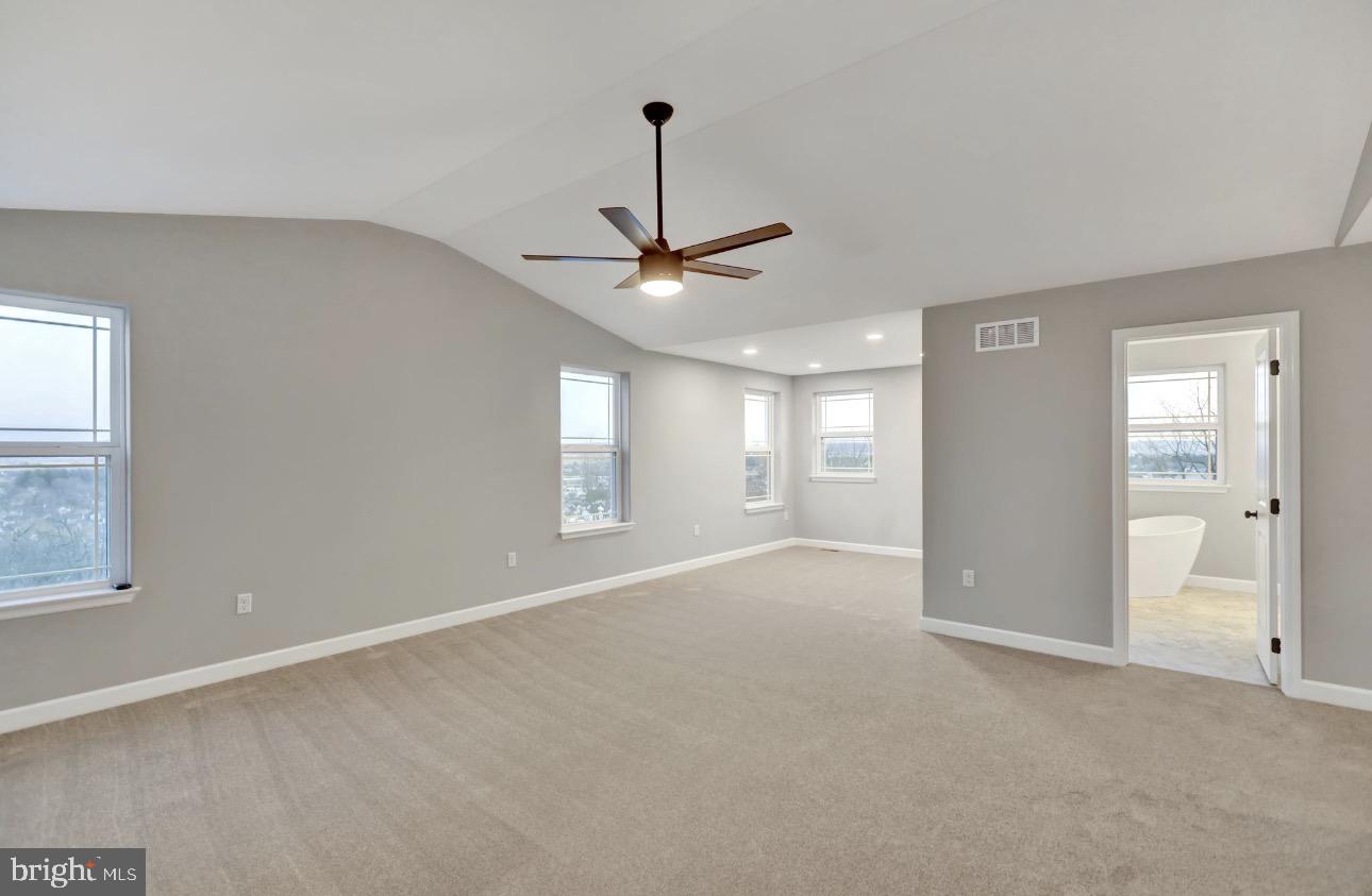 HILL TOP ESTATES - Residential