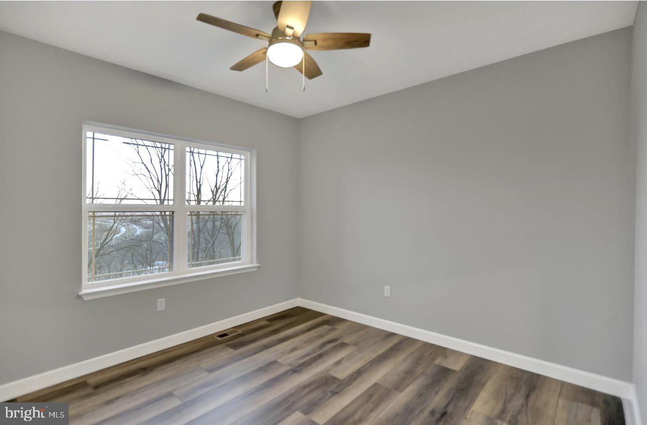 HILL TOP ESTATES - Residential