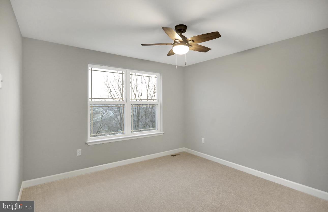 HILL TOP ESTATES - Residential