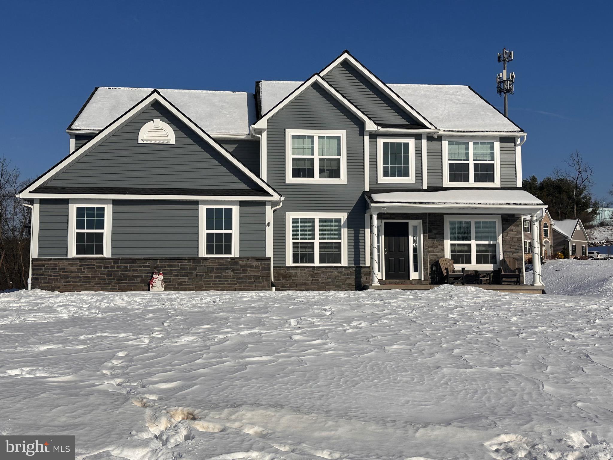 HILL TOP ESTATES - Residential