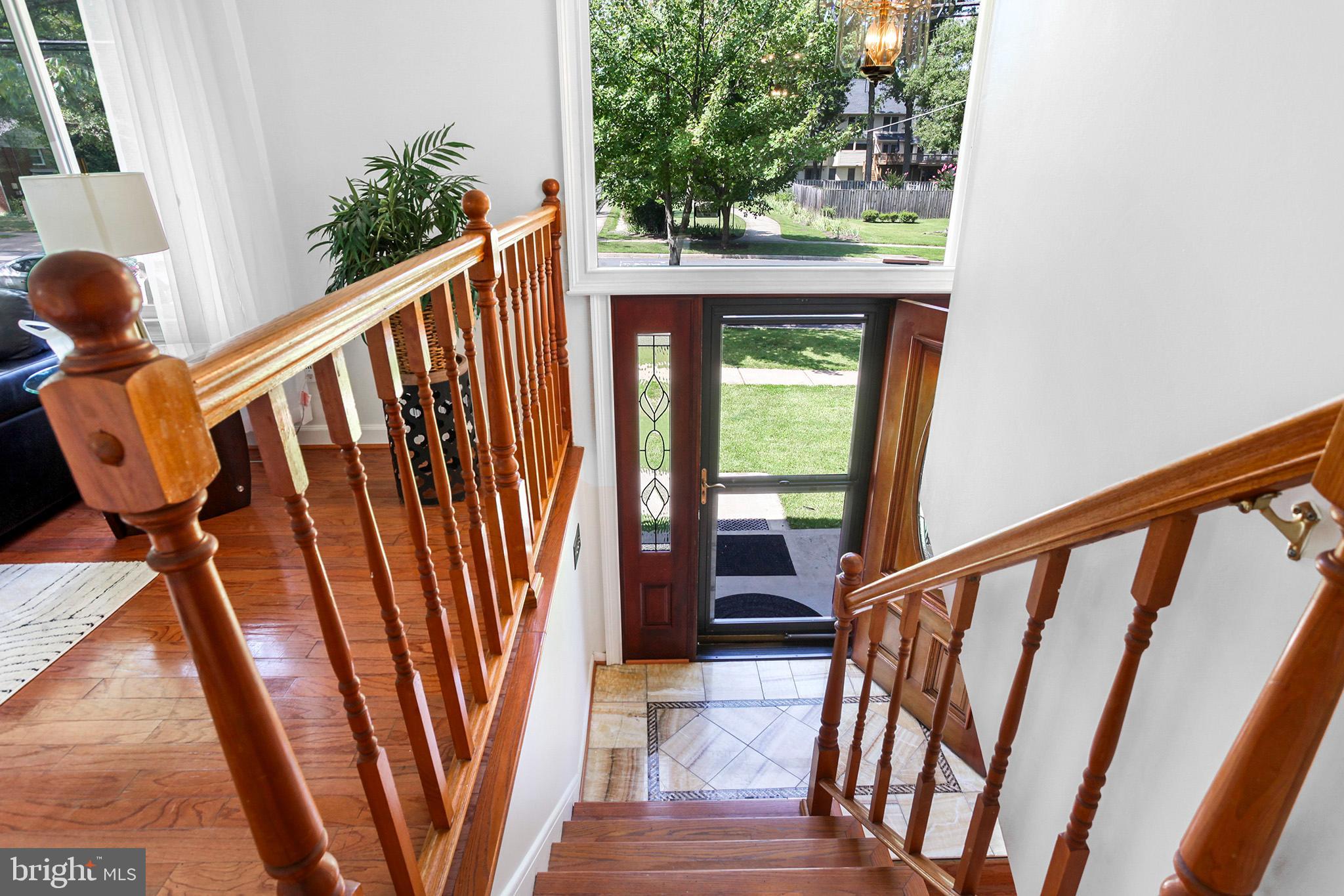 FAIRFAX TOWNE ESTATES - Residential