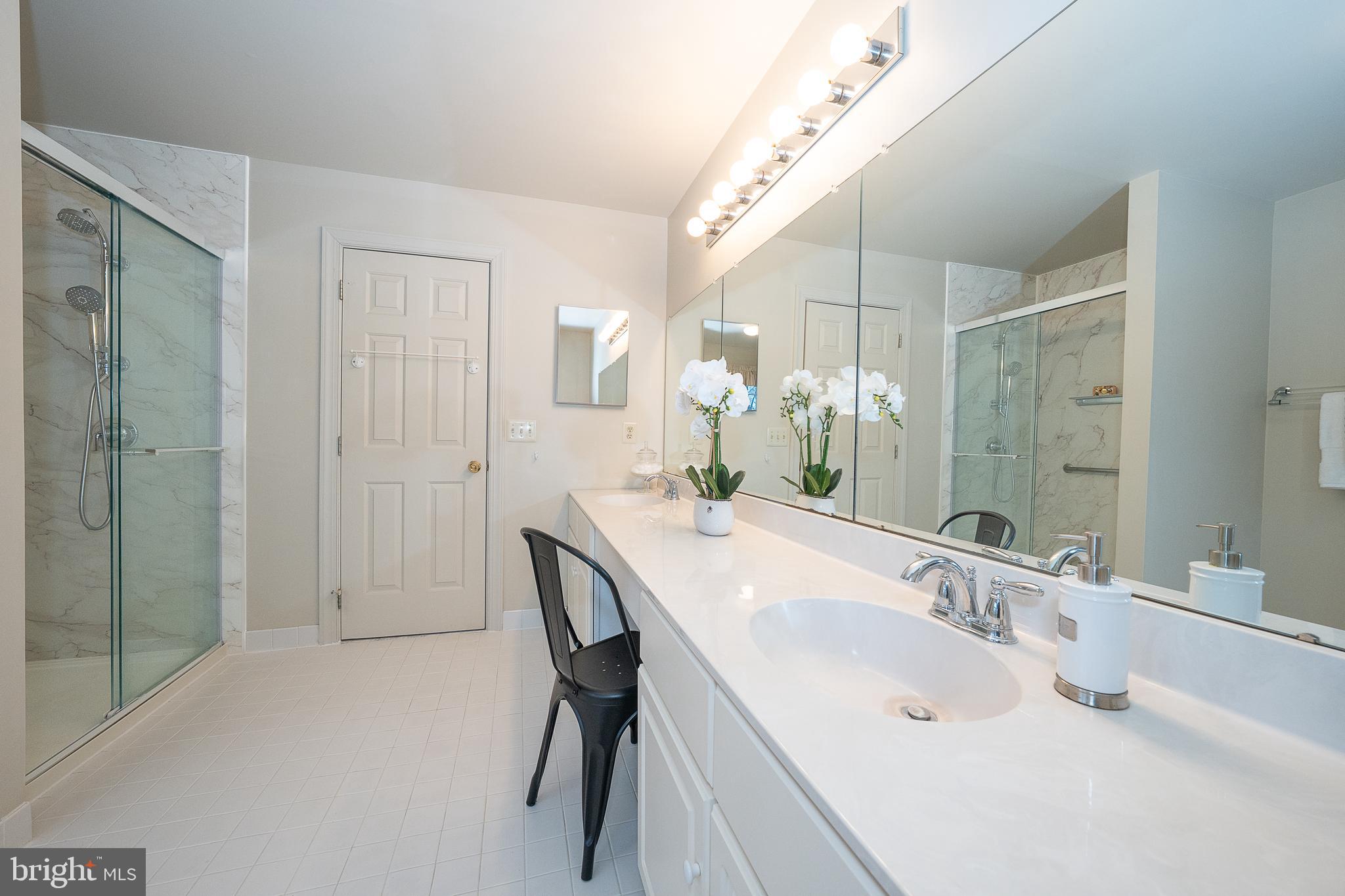 WILLOWDALE CROSSIN - Residential