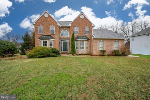 824 WAVERLY ROAD KENNETT SQUARE PA 19348