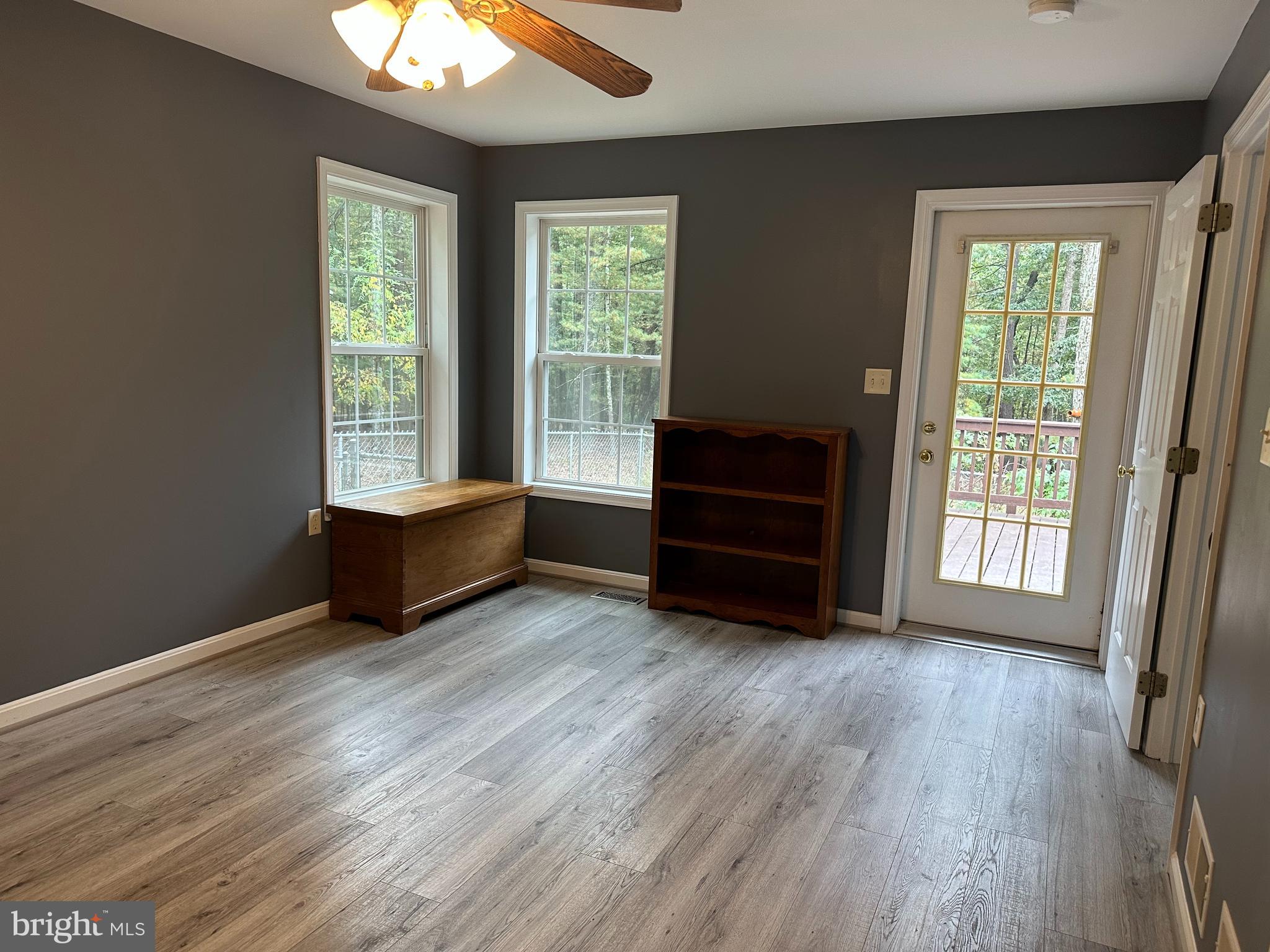 SPRING VALLEY - Residential