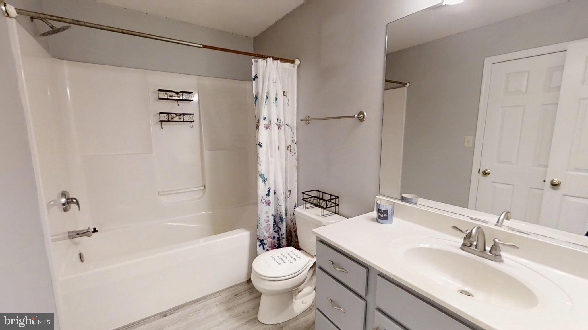 SPRING VALLEY - Residential