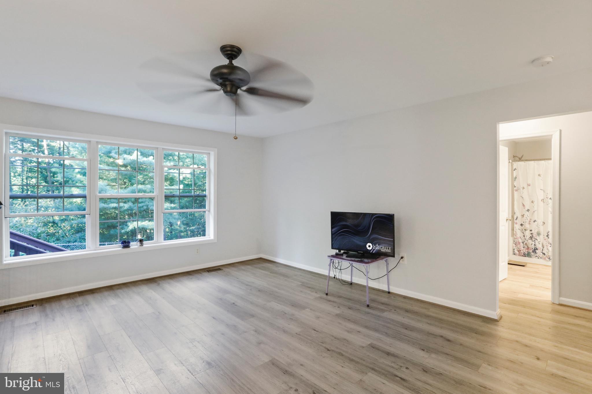 400 SPRING VALLEY DRIVE