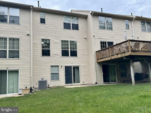 Mantua, New Jersey 08051, United States, 2 Bedrooms Bedrooms, ,3 BathroomsBathrooms,Residential,Active,220947