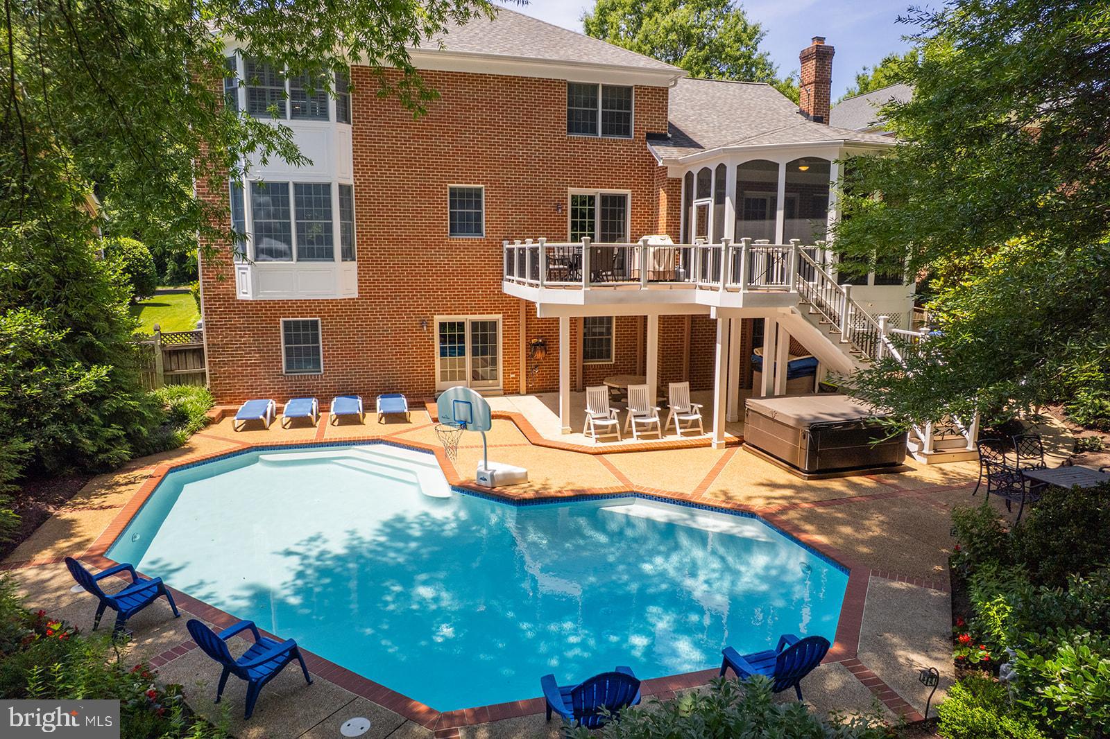 2755 OAKTON PLANTATION LANE