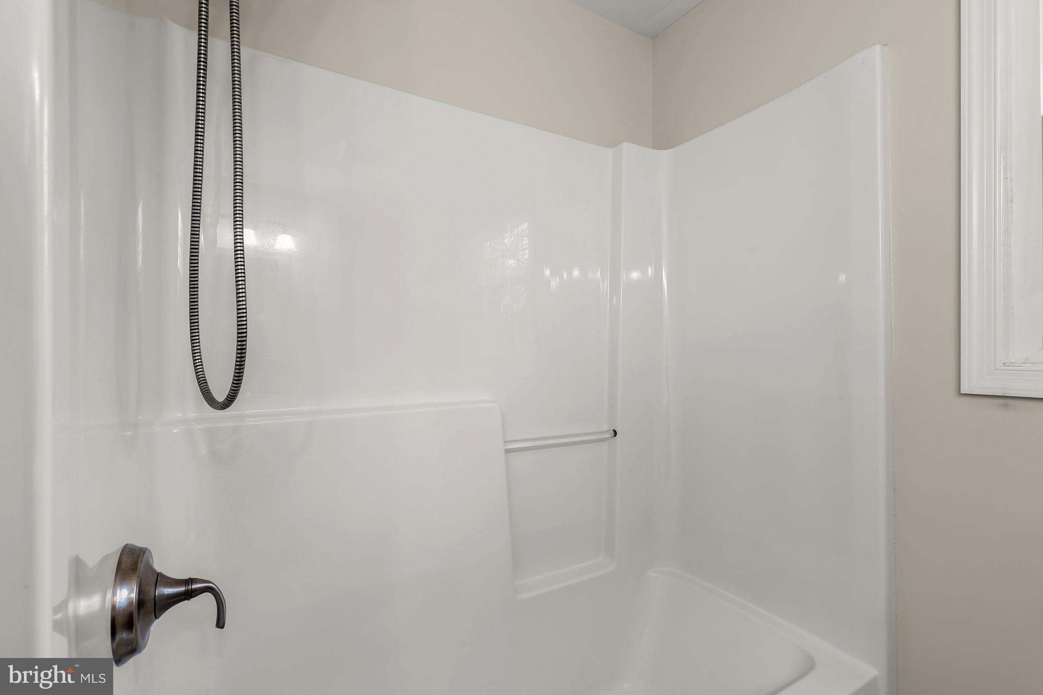 LONGFELLOW - Residential