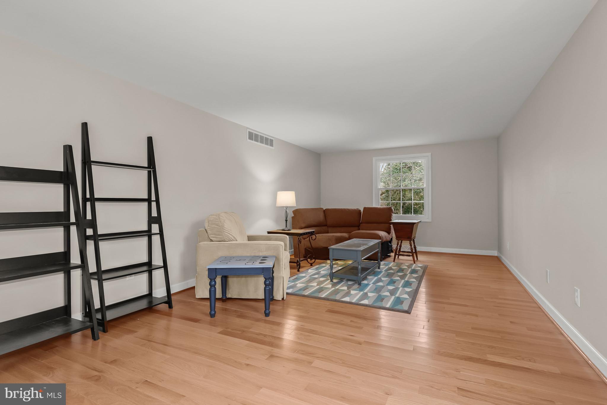 LONGFELLOW - Residential