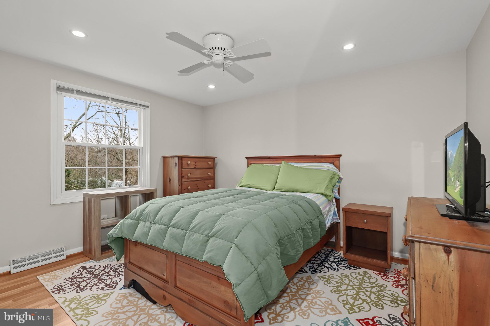 LONGFELLOW - Residential