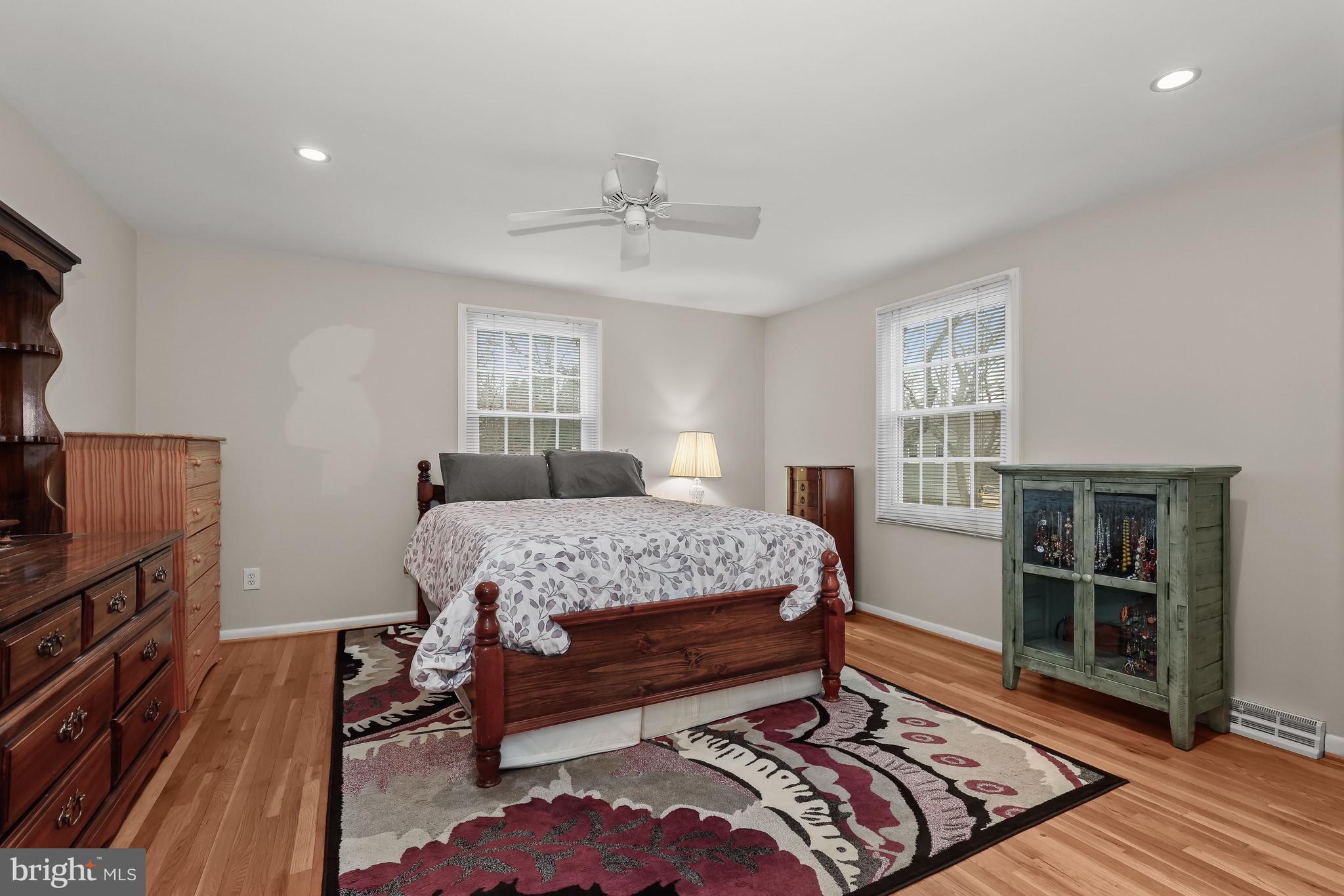 LONGFELLOW - Residential