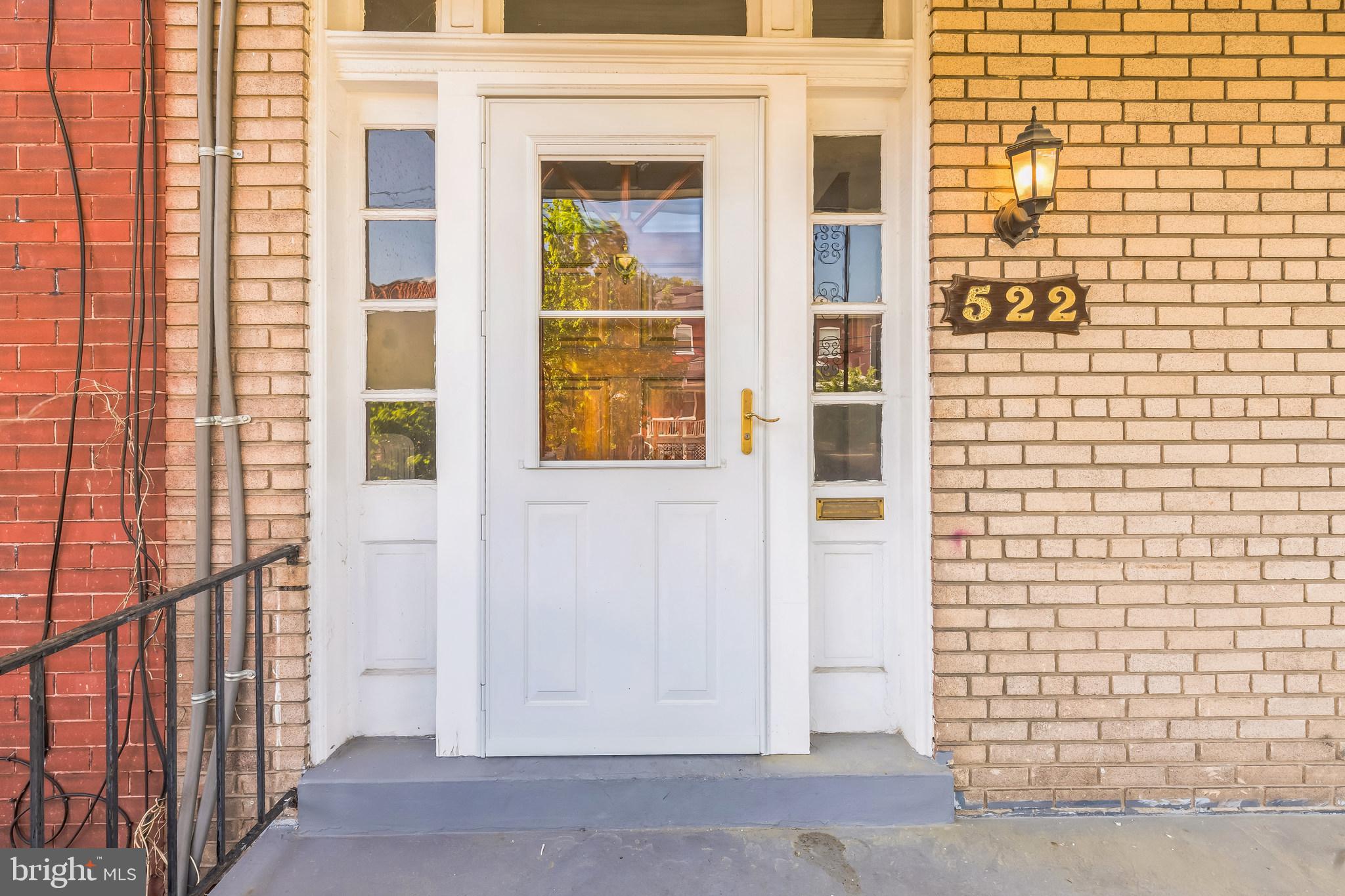 PETWORTH - Residential Lease