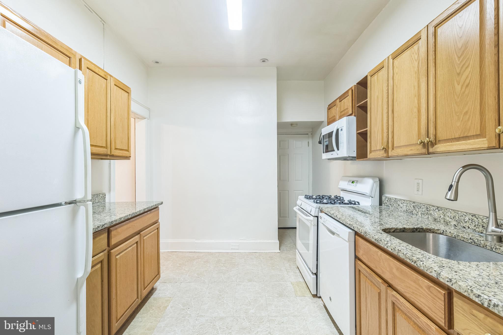 PETWORTH - Residential Lease