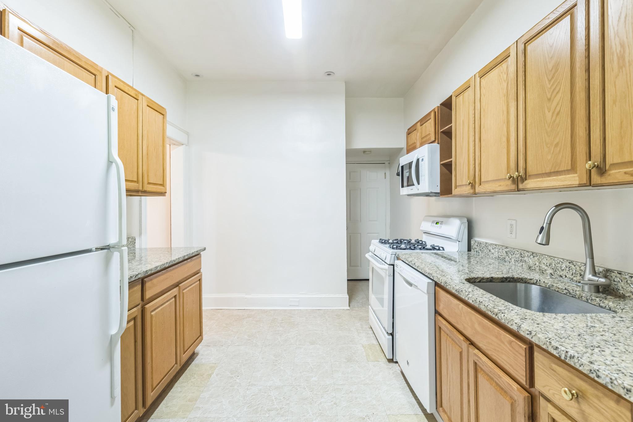 PETWORTH - Residential Lease