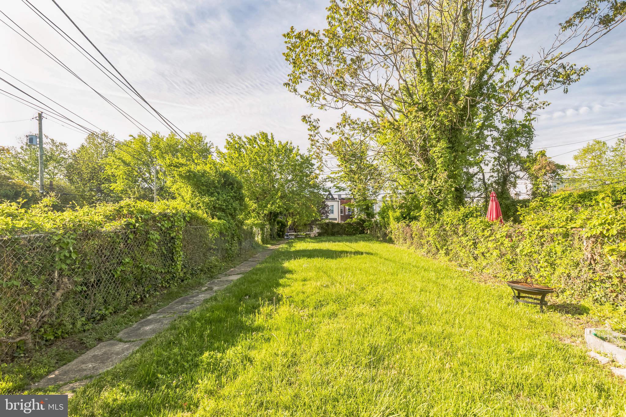 PETWORTH - Residential Lease