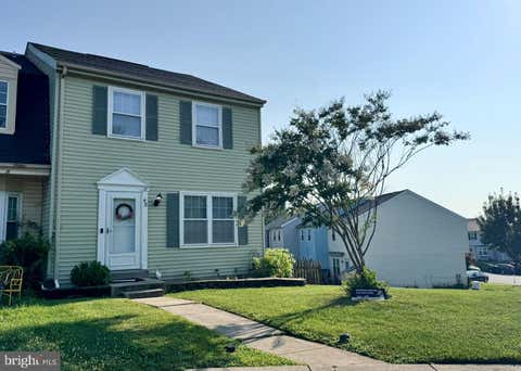Townhouse For Sale - 42 Sandstone Court<br/> BALTIMORE, MD 21236