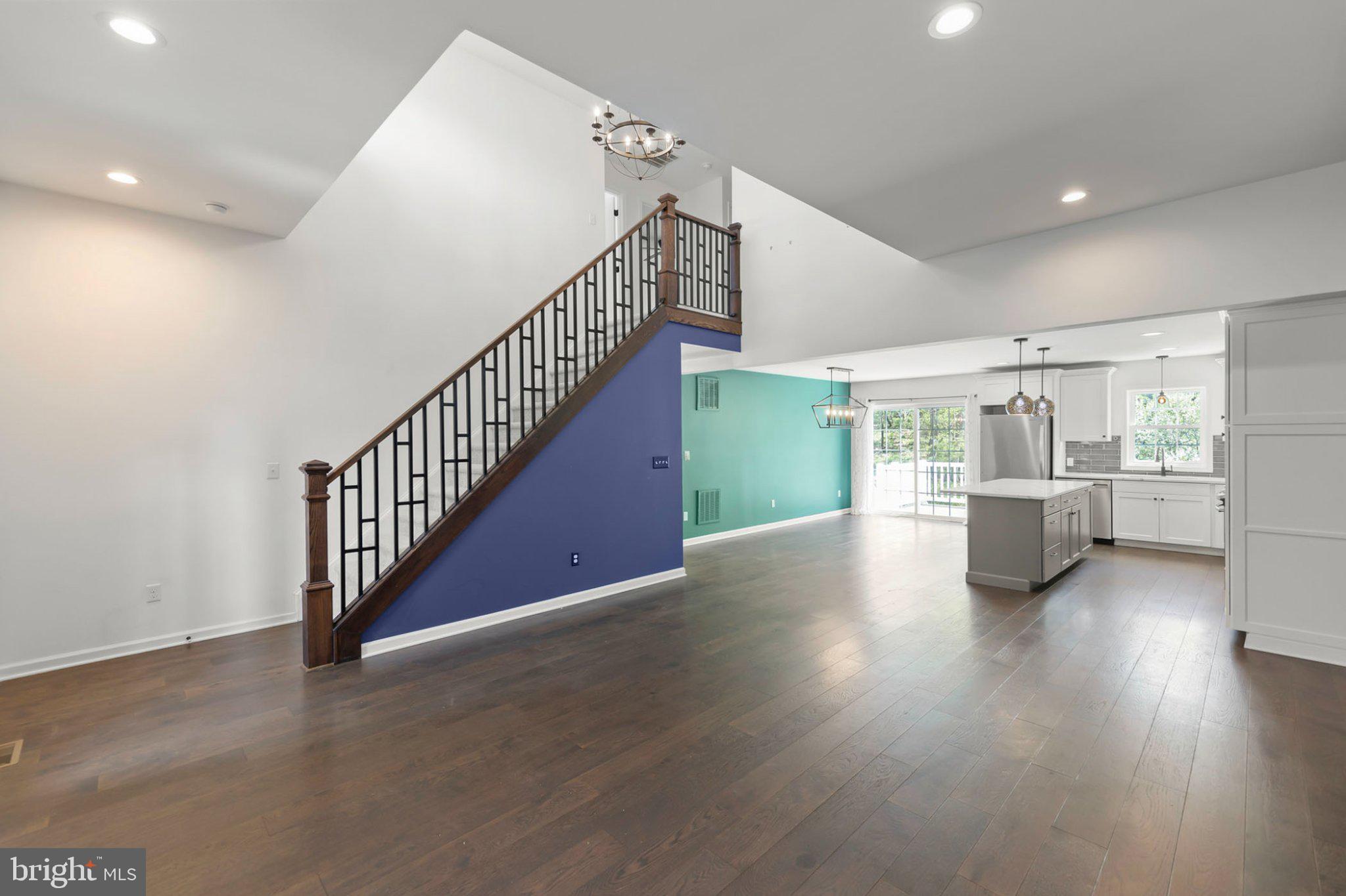 LAKE HOLIDAY ESTATES - Residential