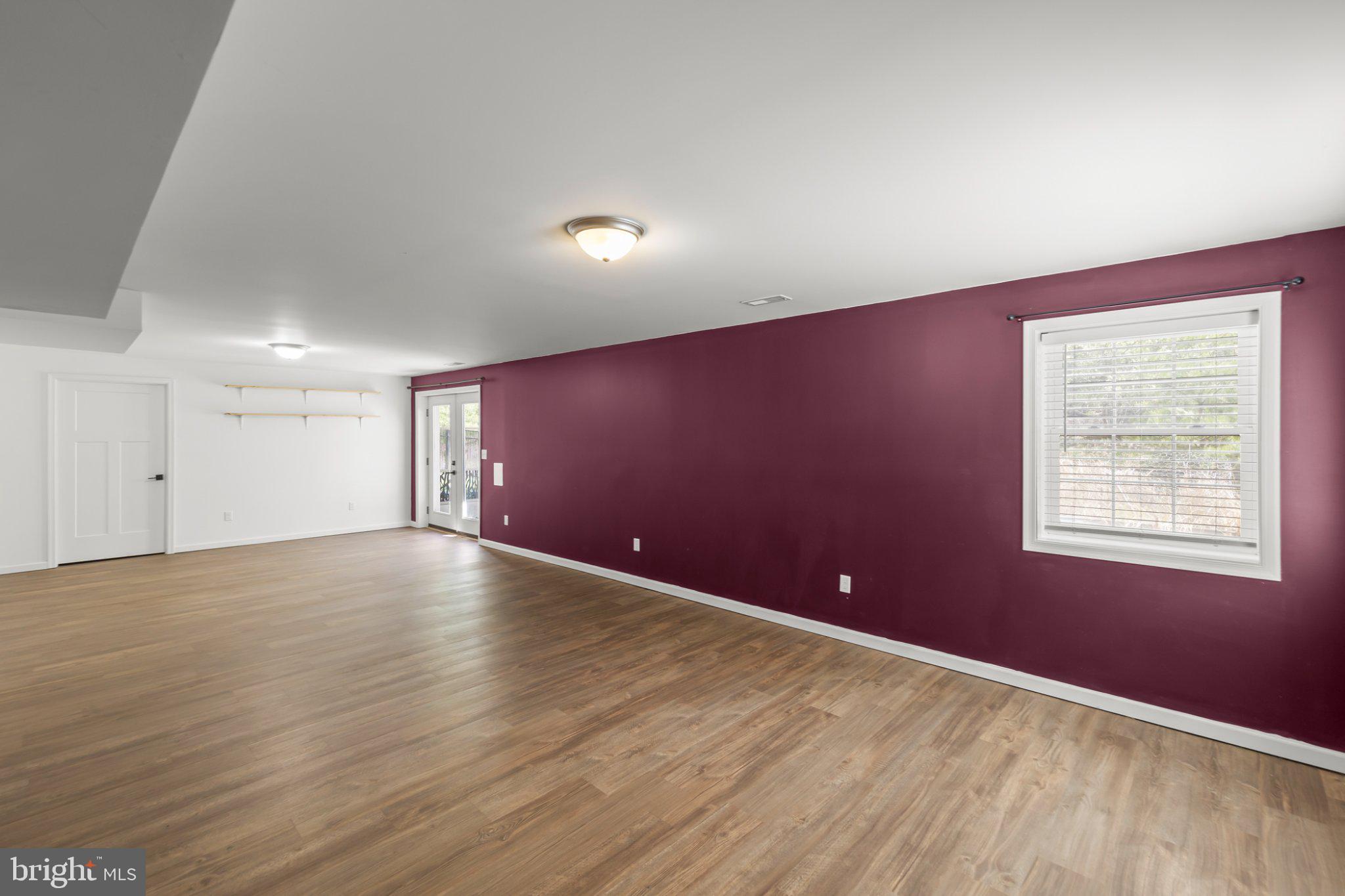 LAKE HOLIDAY ESTATES - Residential