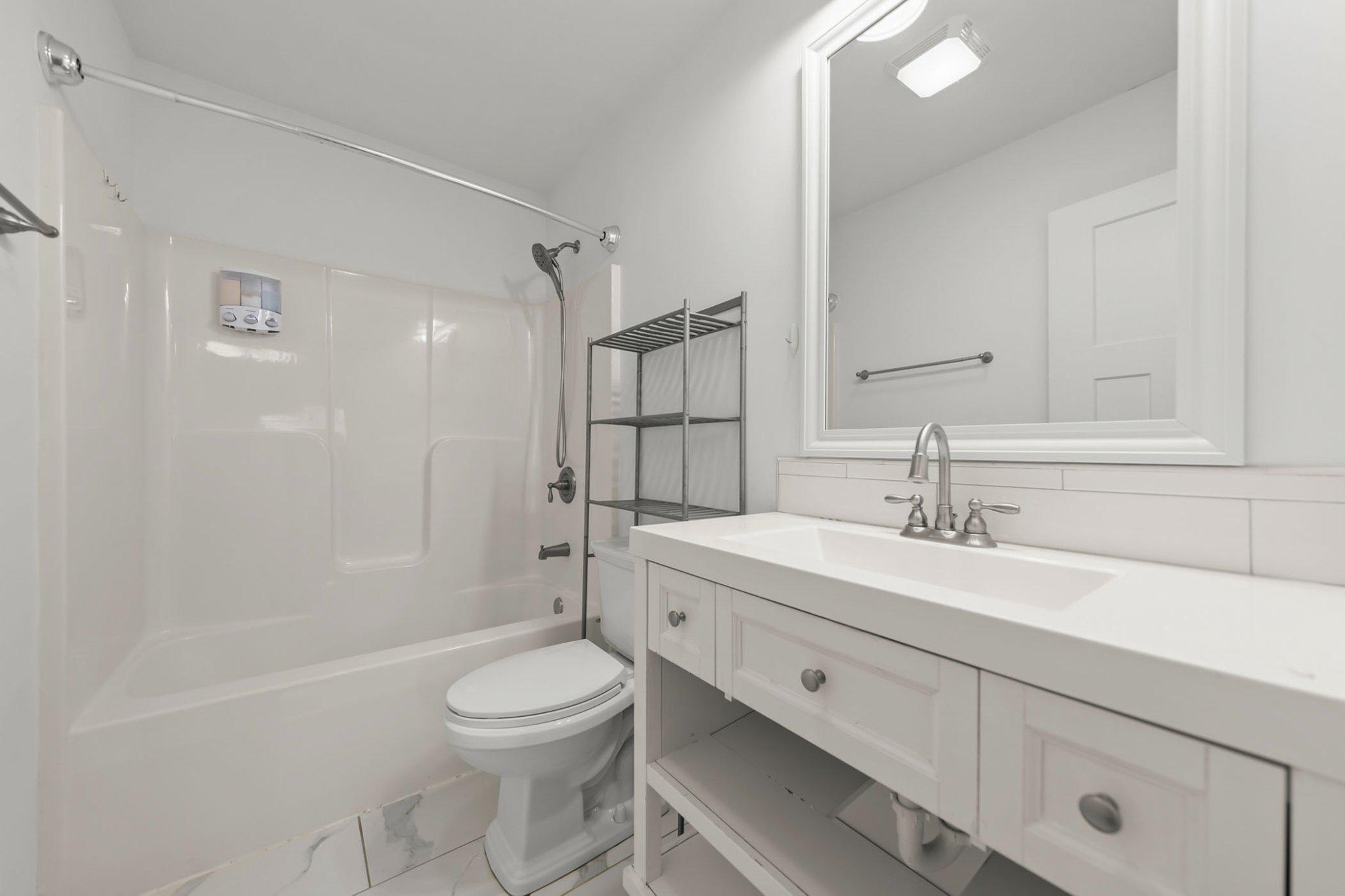 LAKE HOLIDAY ESTATES - Residential