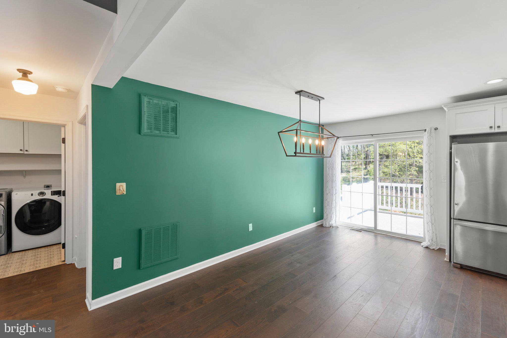 LAKE HOLIDAY ESTATES - Residential