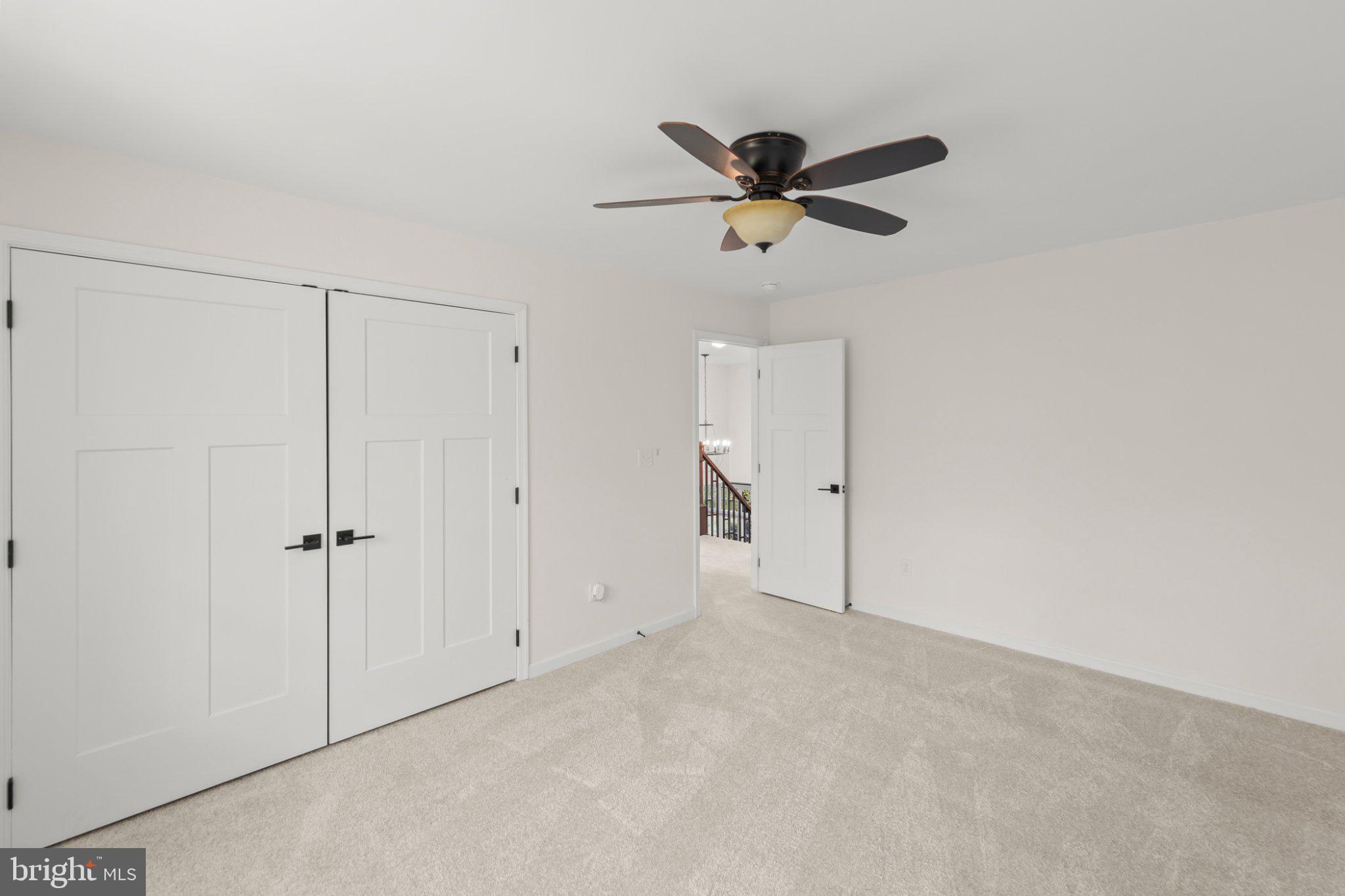 LAKE HOLIDAY ESTATES - Residential