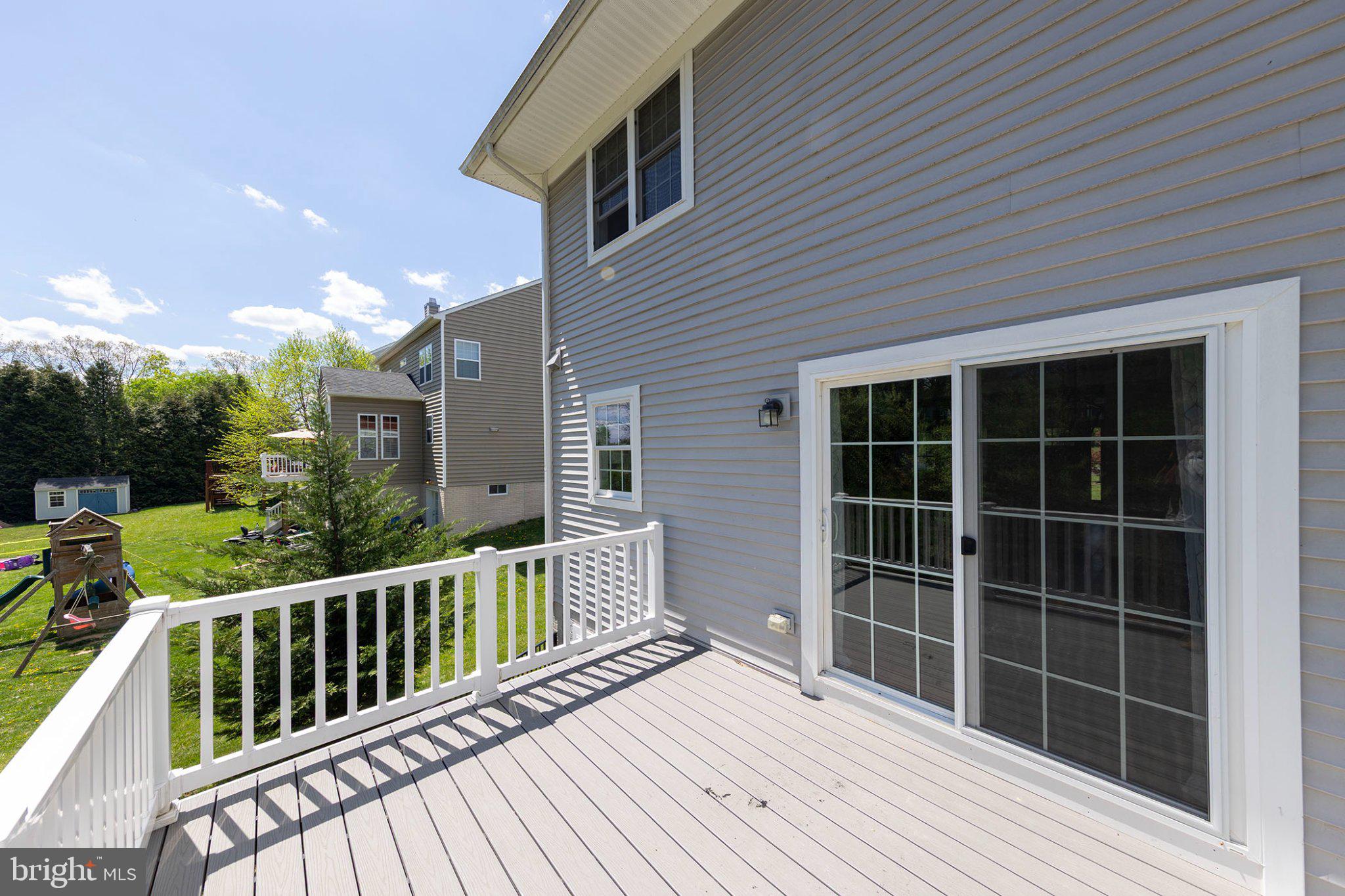 LAKE HOLIDAY ESTATES - Residential