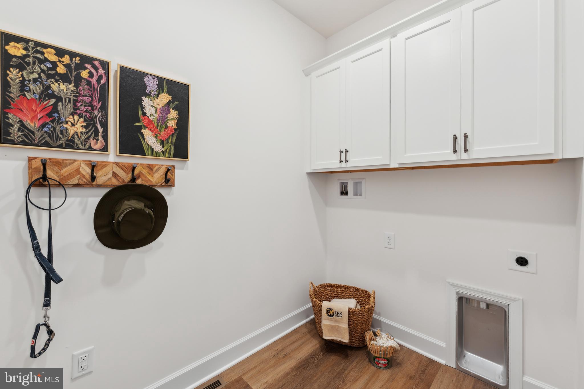 CUMBERLAND VILLAGE - Residential