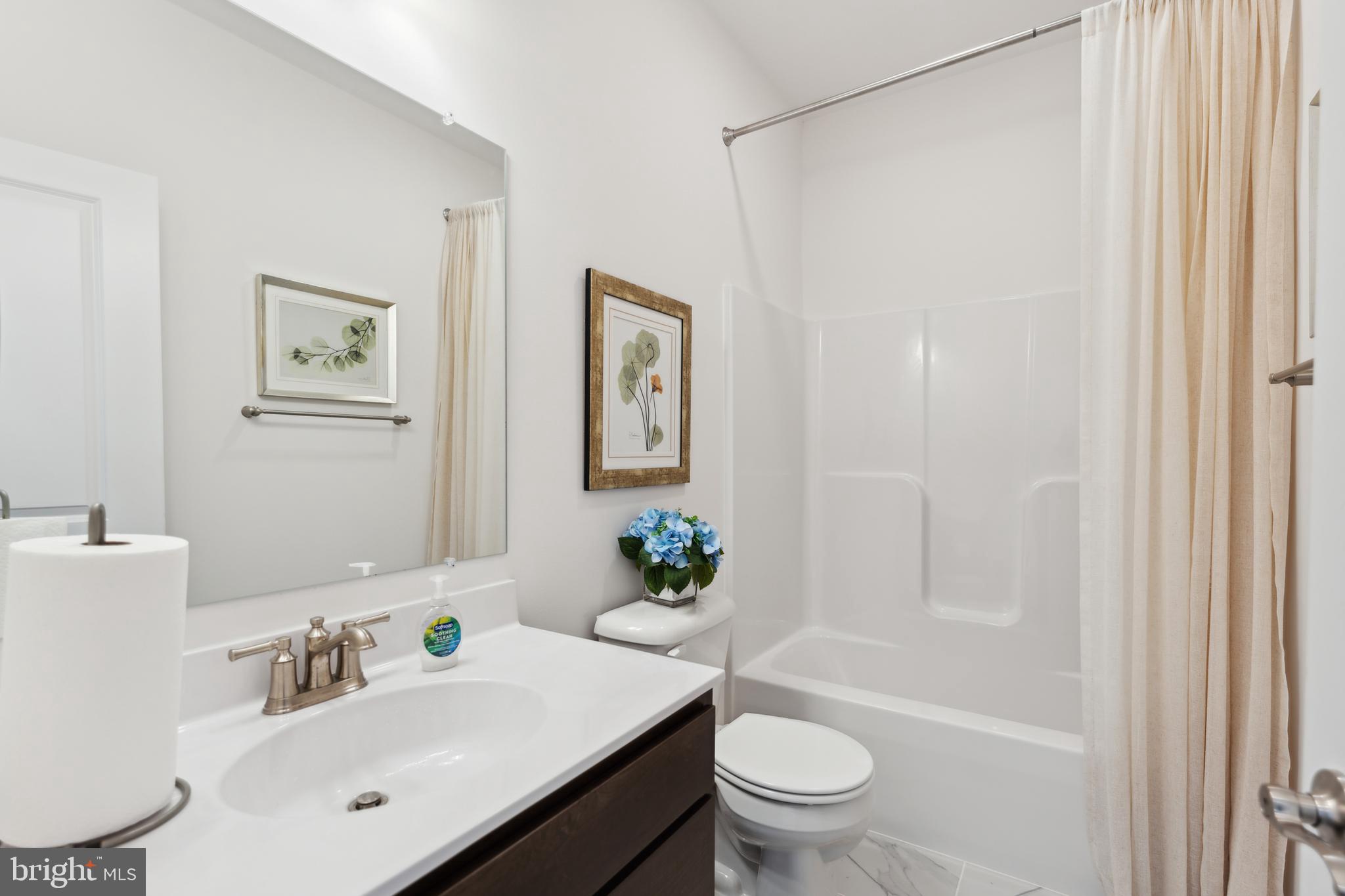 CUMBERLAND VILLAGE - Residential