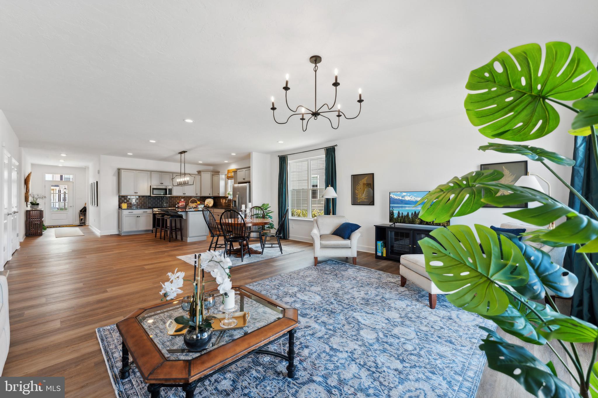 CUMBERLAND VILLAGE - Residential