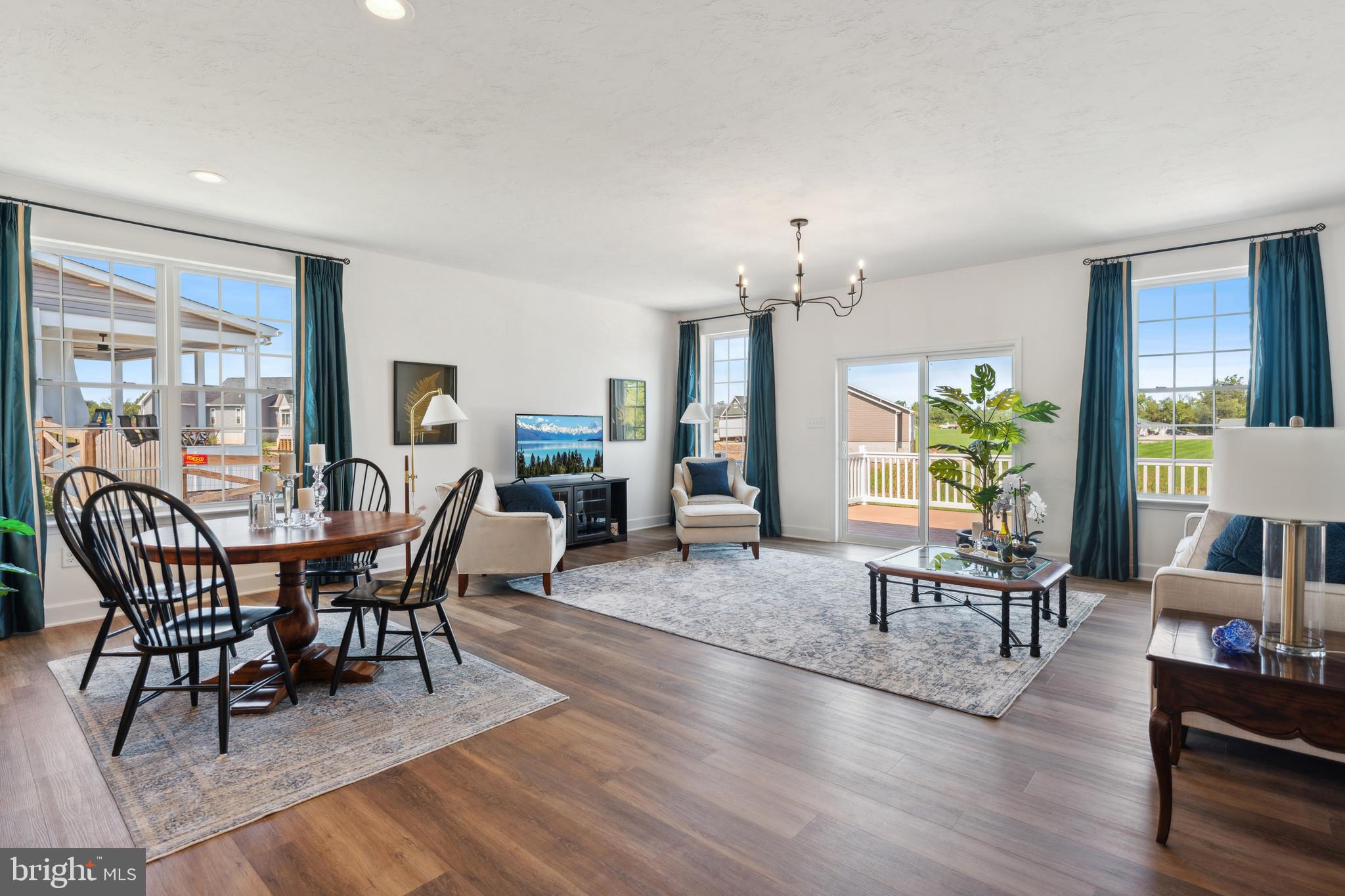 CUMBERLAND VILLAGE - Residential