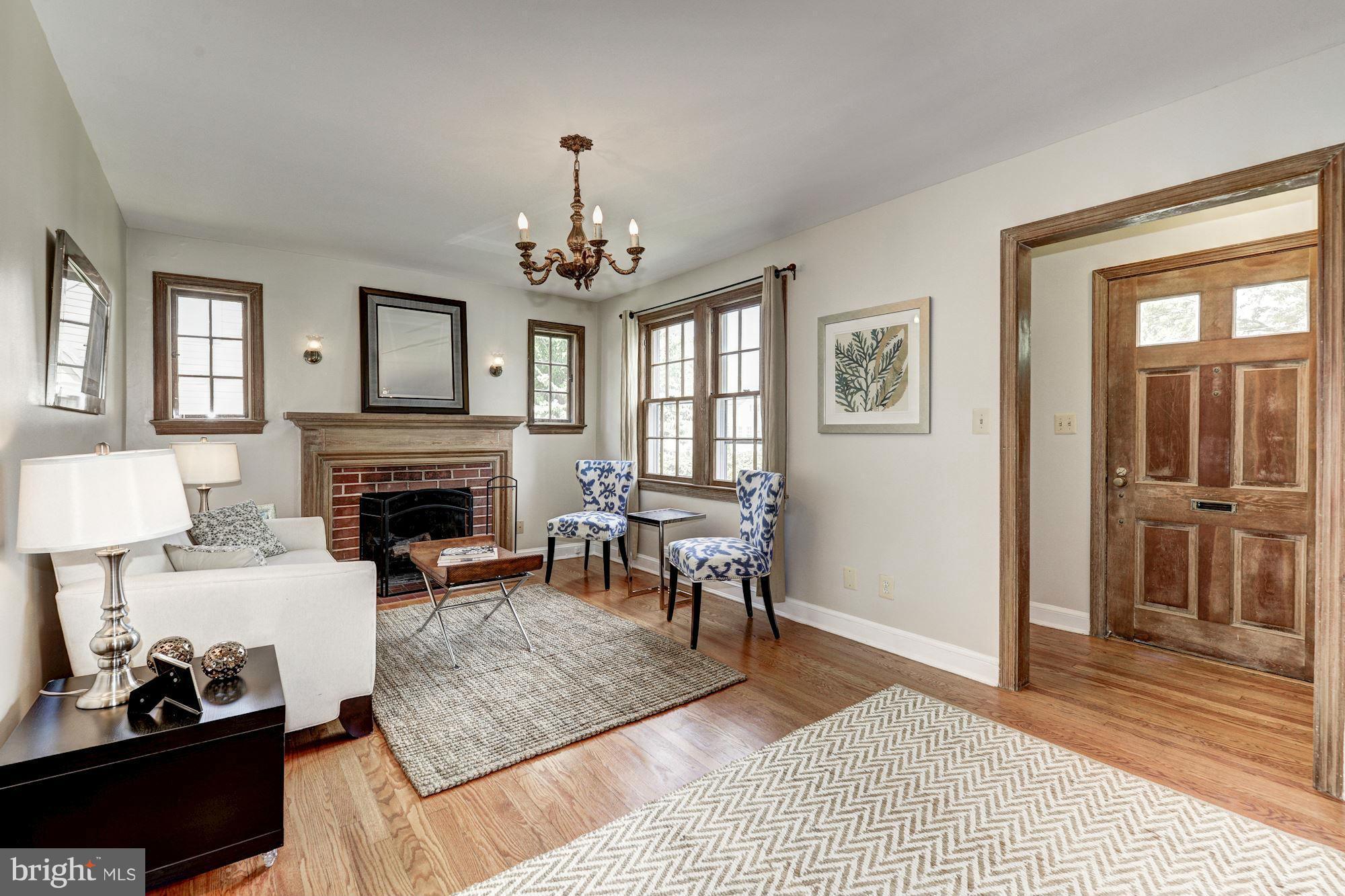 GLENBROOK VILLAGE - Residential