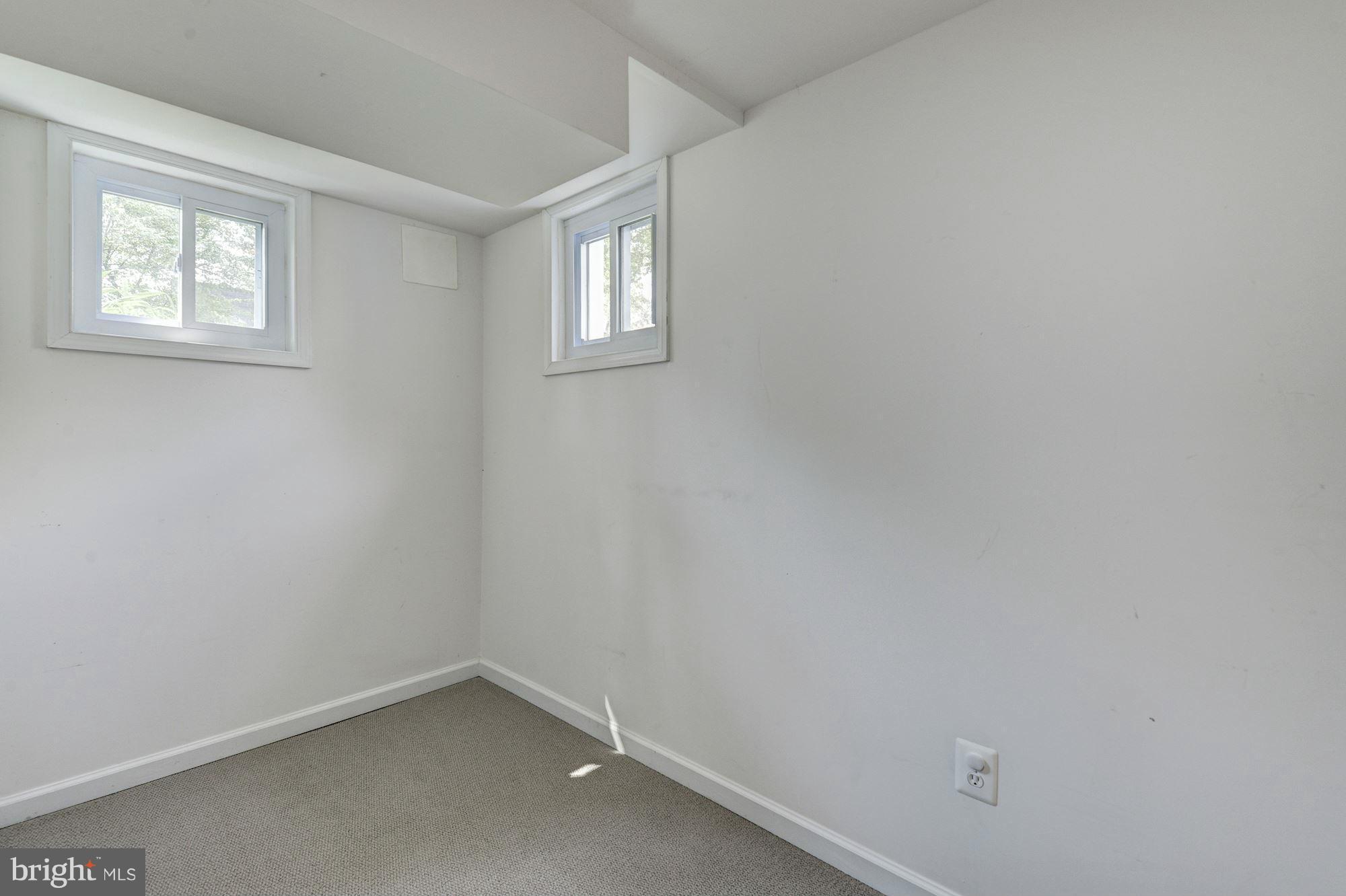 GLENBROOK VILLAGE - Residential