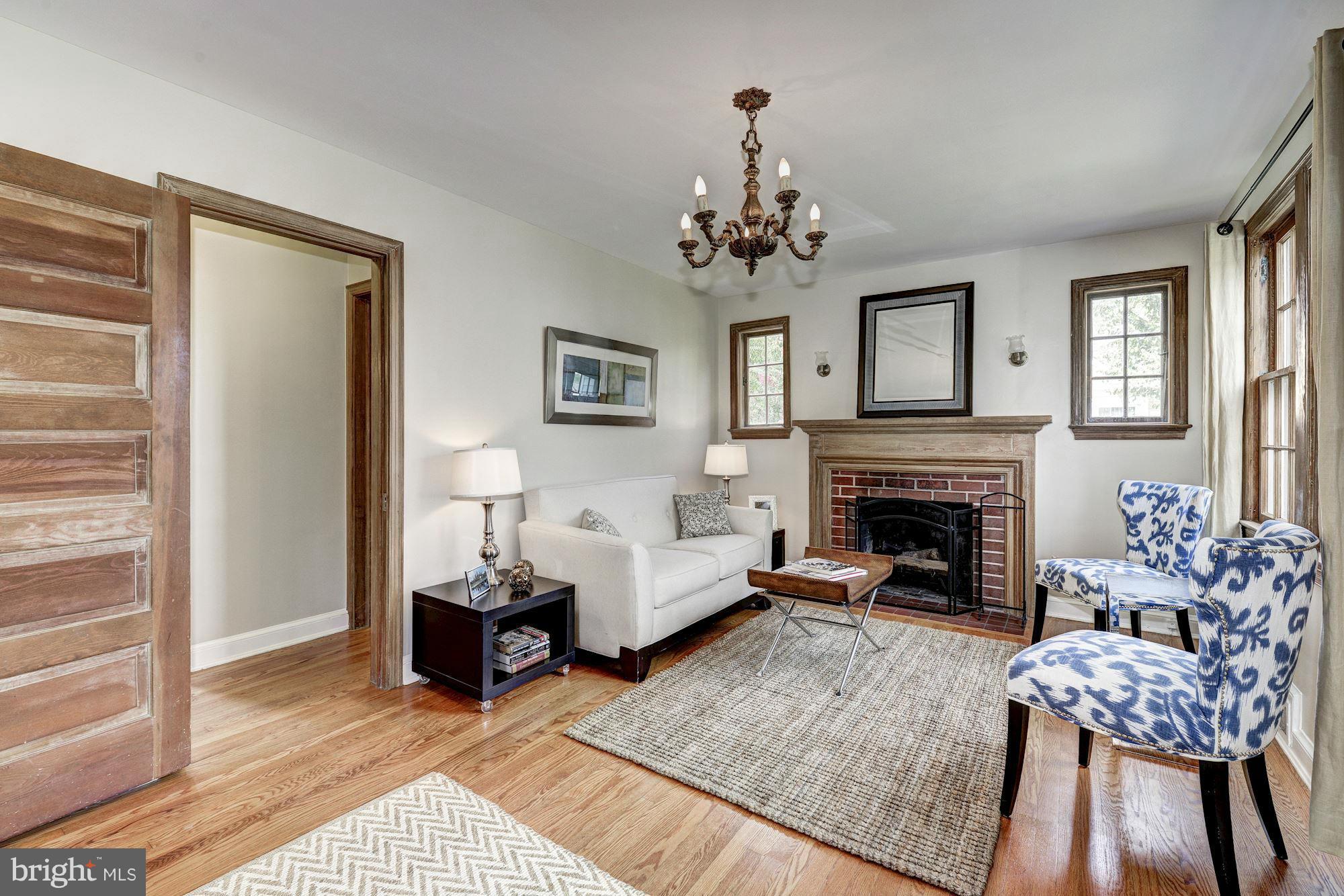 GLENBROOK VILLAGE - Residential