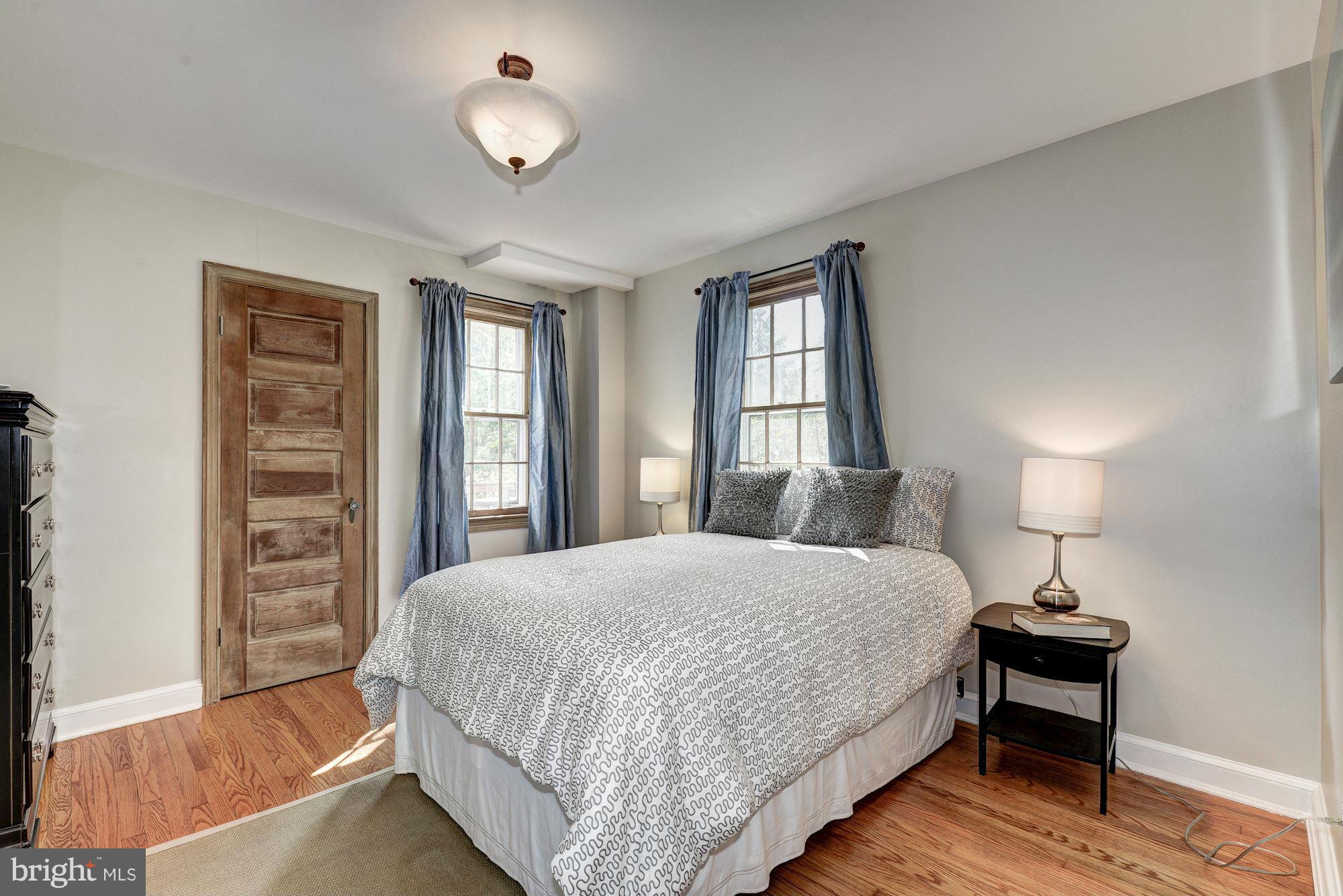 GLENBROOK VILLAGE - Residential