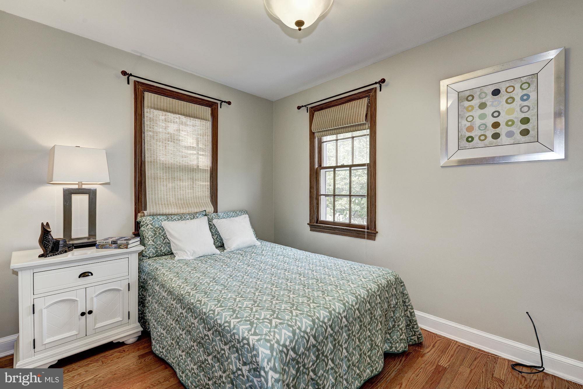 GLENBROOK VILLAGE - Residential