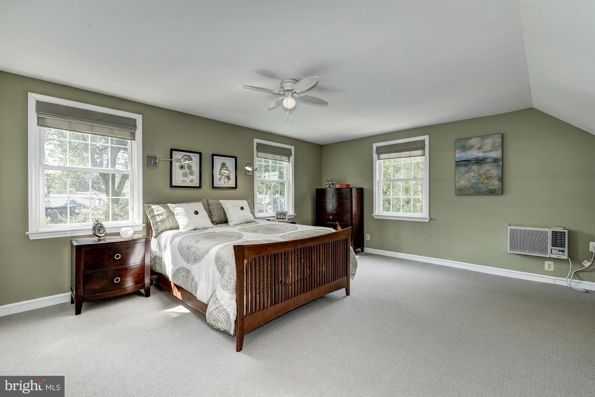 GLENBROOK VILLAGE - Residential