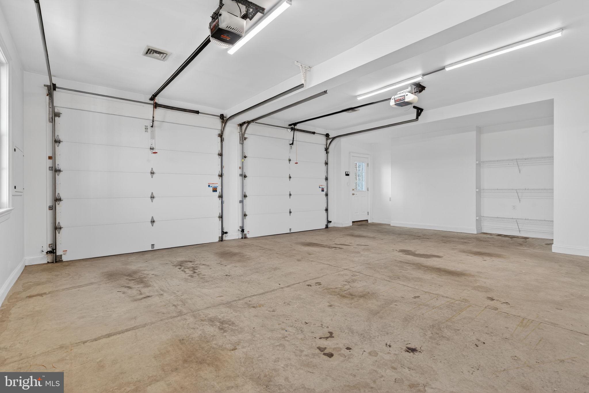 OAK LANE - Residential