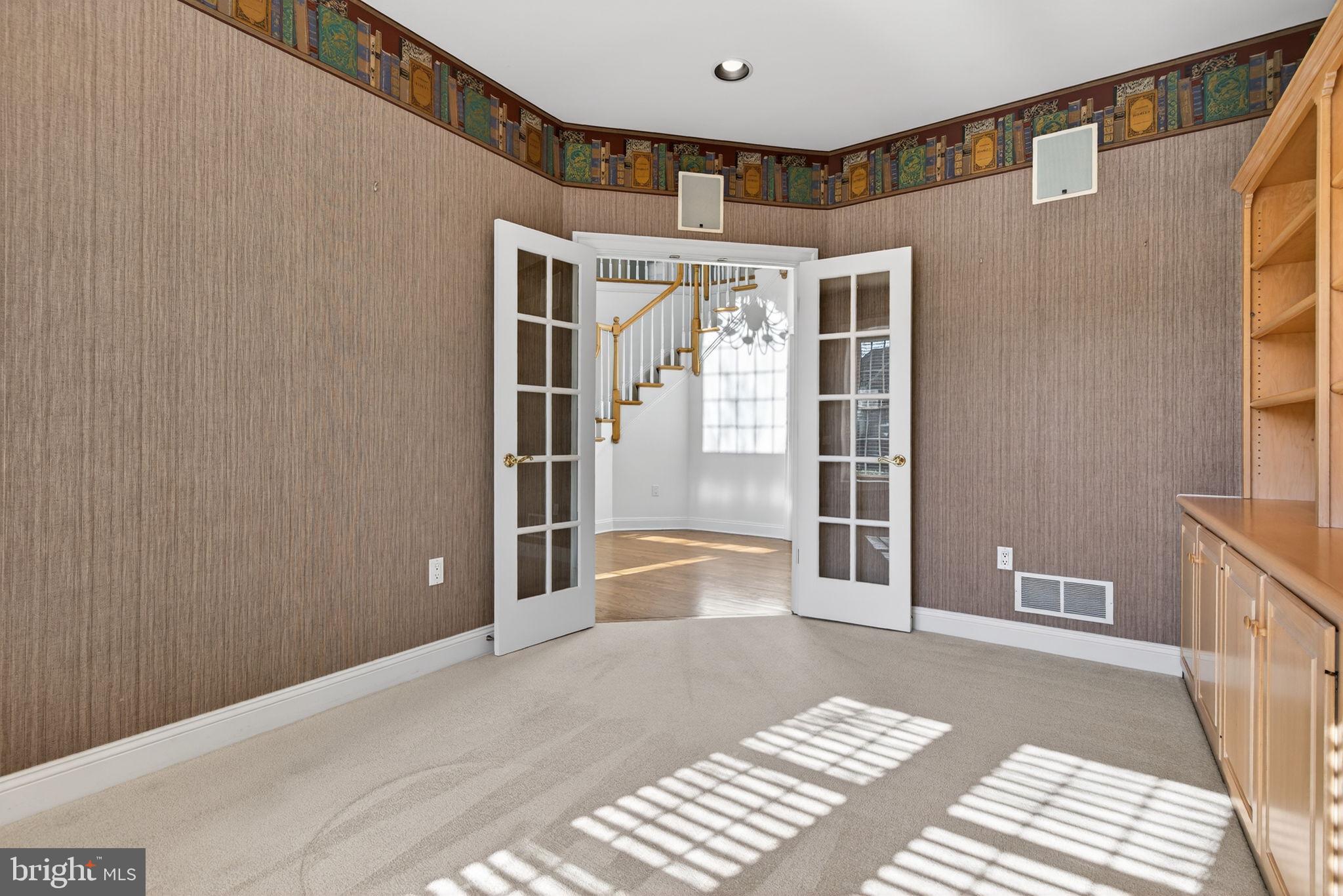 OAK LANE - Residential