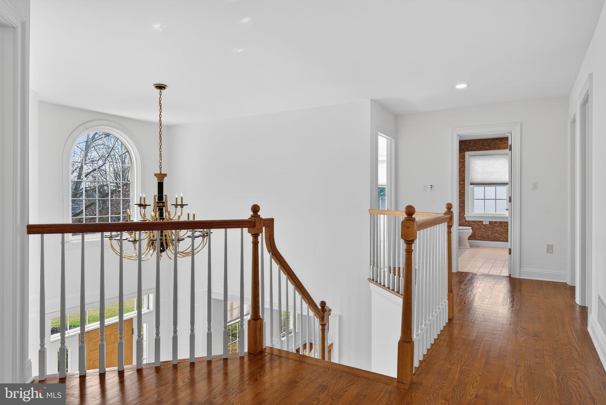 OAK LANE - Residential