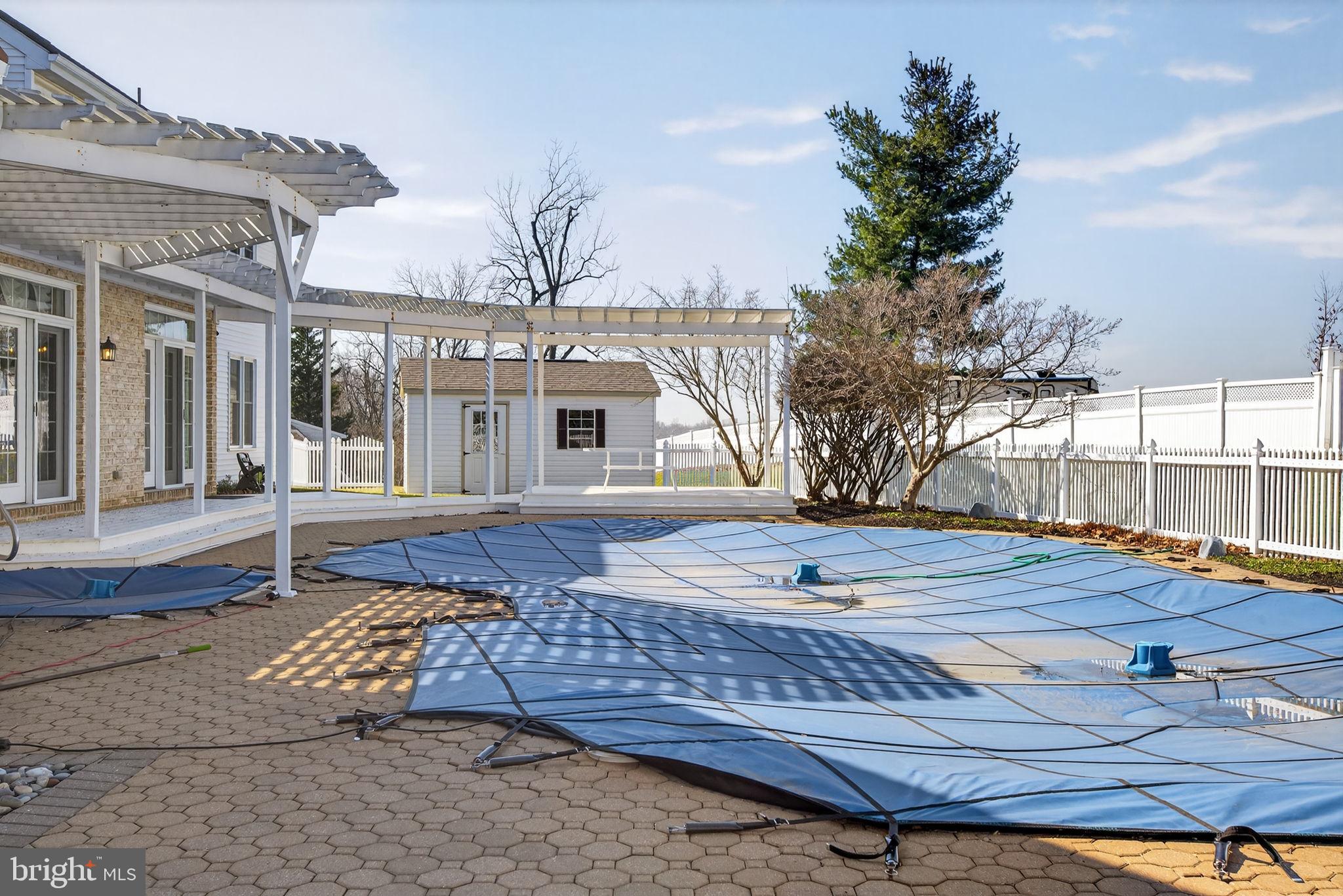 OAK LANE - Residential