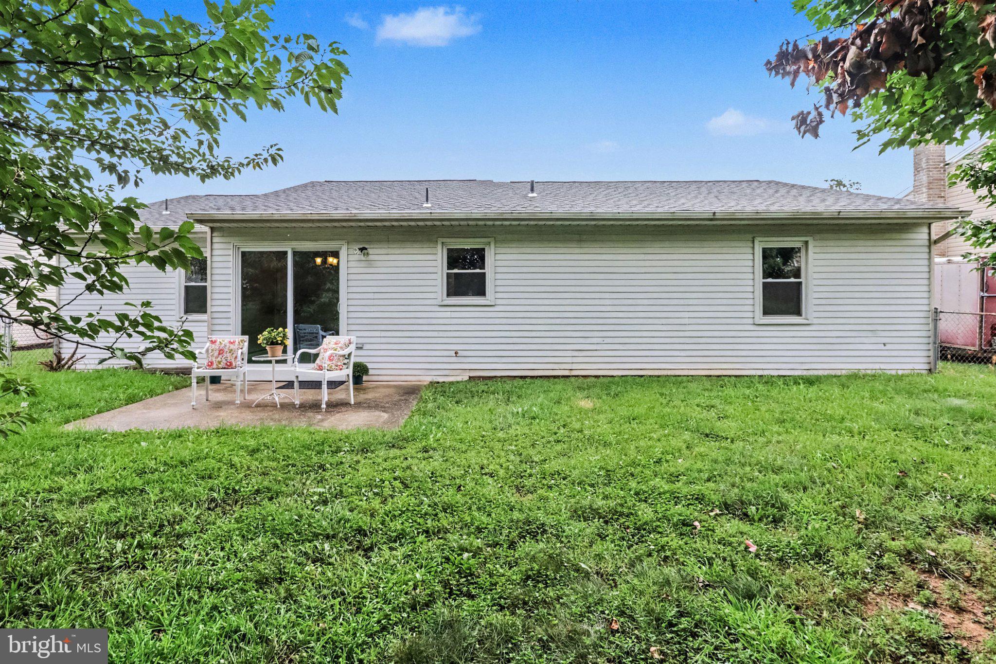 7 KINGSWOOD DRIVE